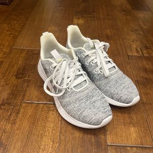 Addidas sneakers. Women’s size 9